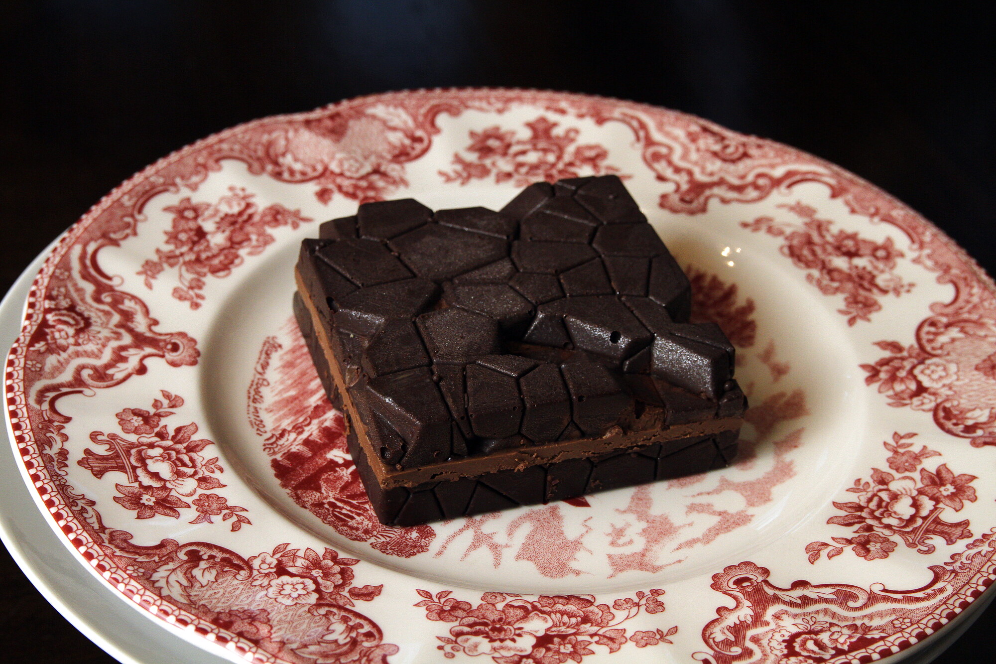 Lava Stone Cake Mold - Image 2